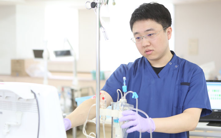 画像に alt 属性が指定されていません。ファイル名: staff-medical-engineer03.jpg